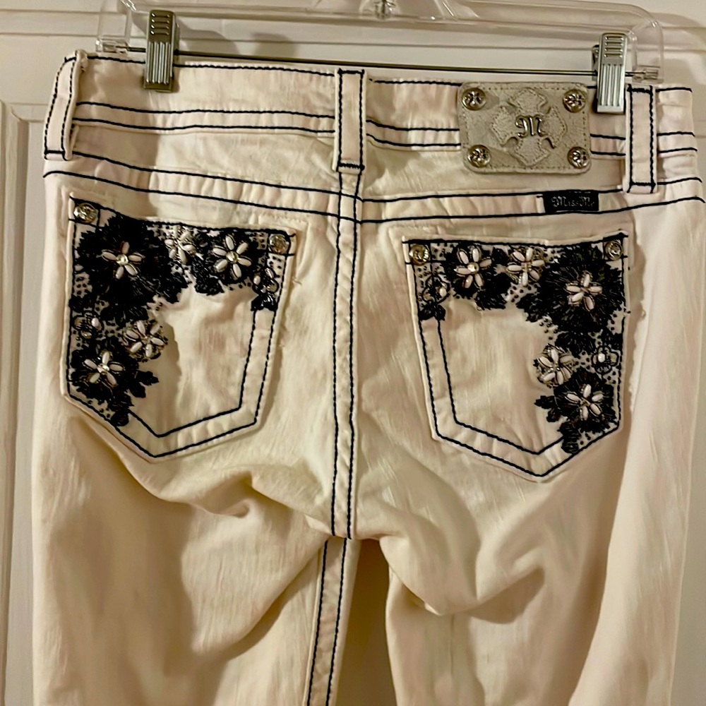 Miss Me white skinny jeans